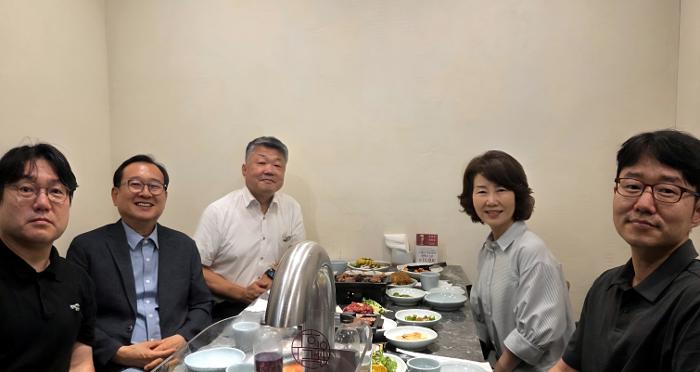 첨부이미지