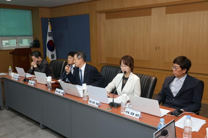 첨부이미지